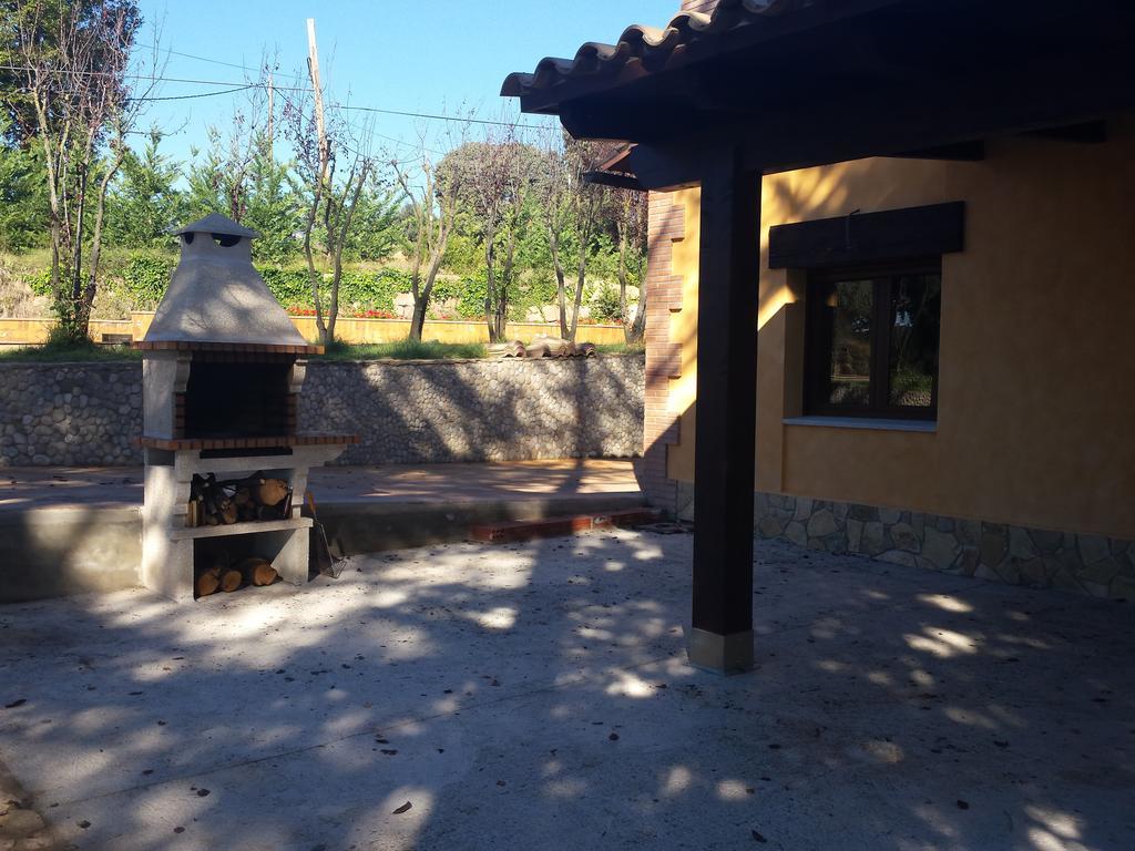 Pensjonat Casa Climent Aviá Zewnętrze zdjęcie